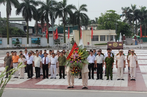 Trung tâm Thông tin khoa học và Tư liệu giáo khoa kỷ niệm 45 năm thành lập